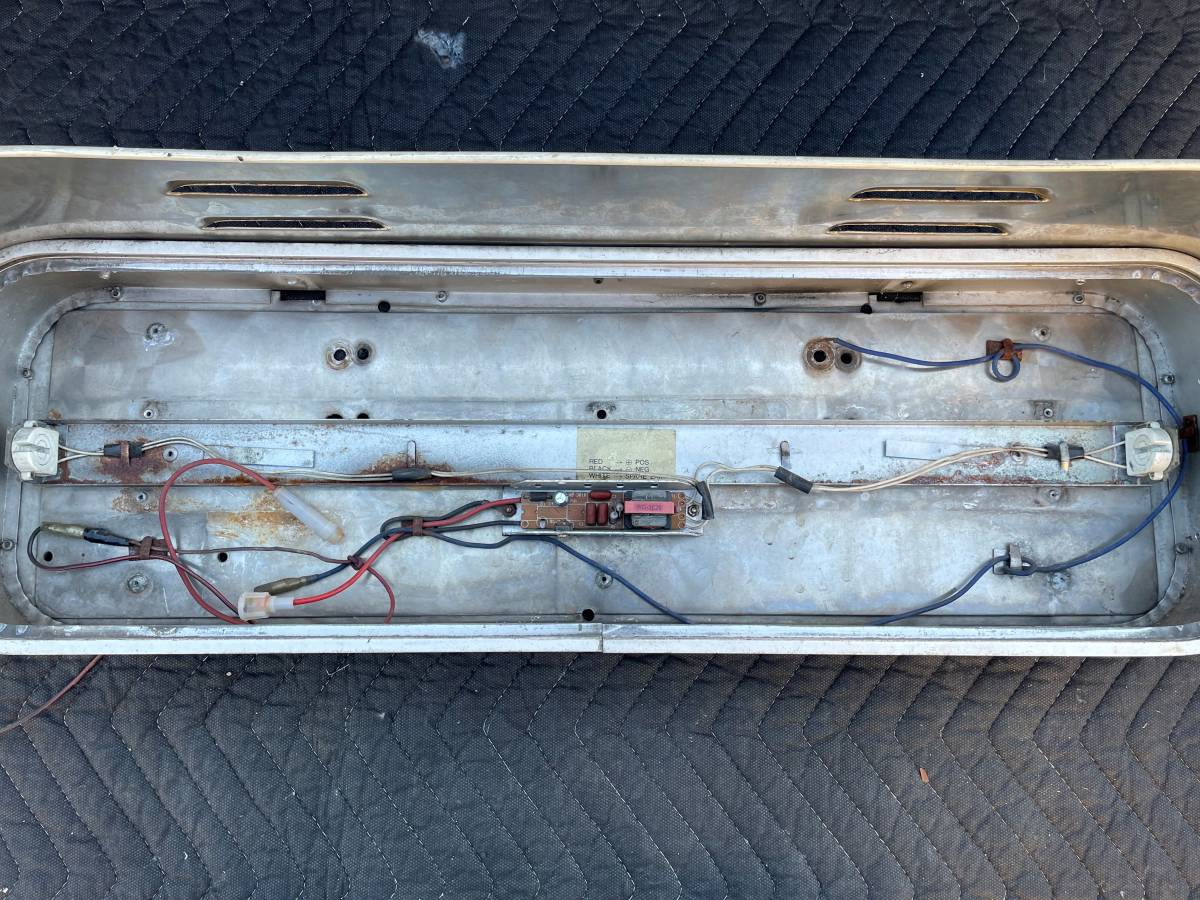 JB製アルミ看板灯用 ☆アルナ中アンドン☆ 角R仕様バイザー付き