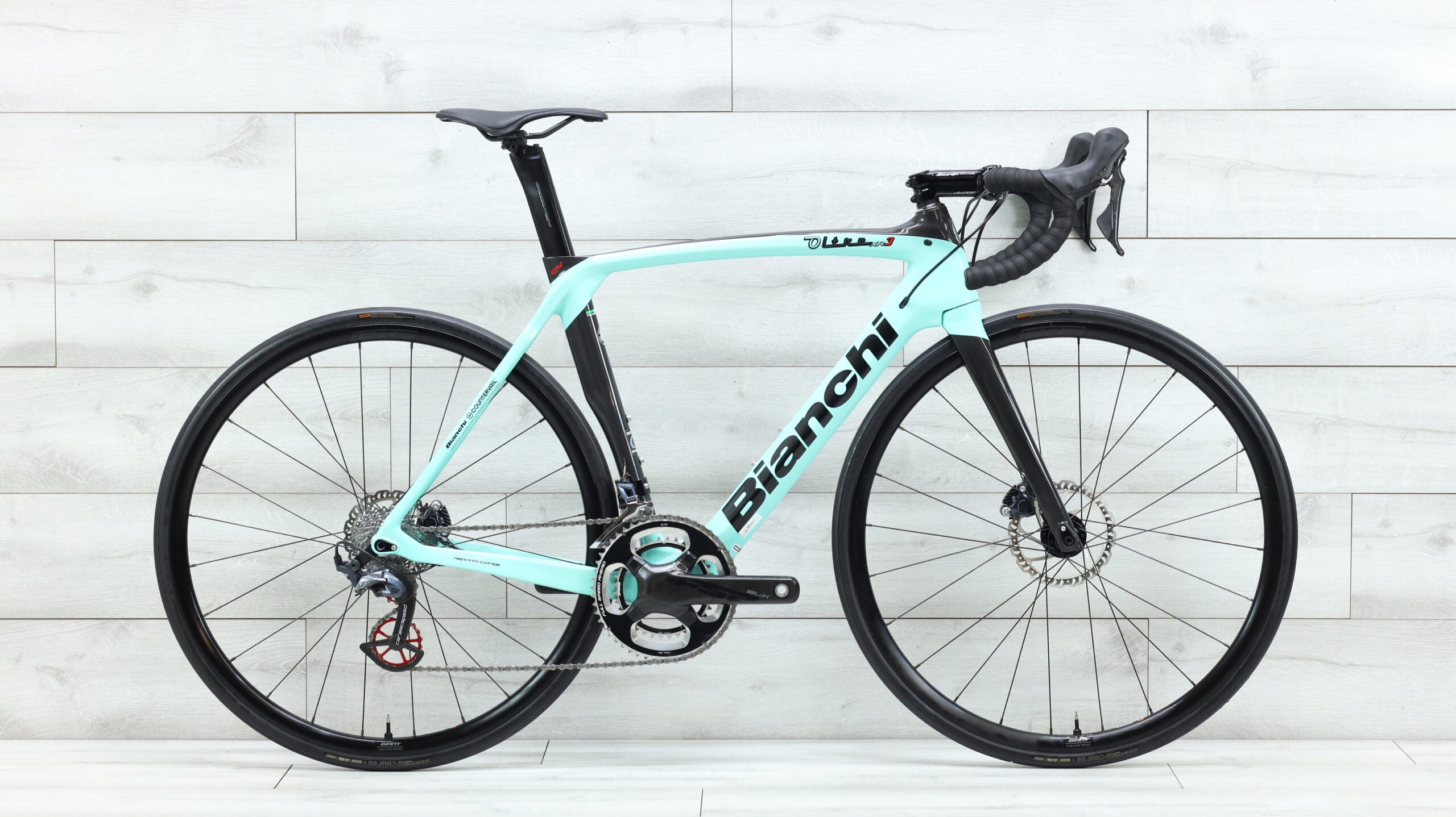 2019 Bianchi Oltre XR3 Road Bike - 55cm – Cycle Limited